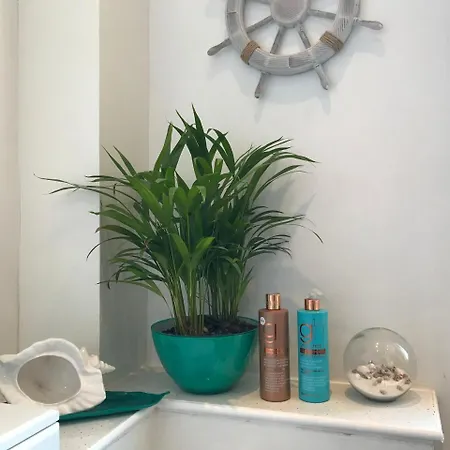 Driftwood 4 Bedrooms Holiday * Scarborough