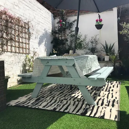 Driftwood 4 Bedrooms Holiday Holiday home *